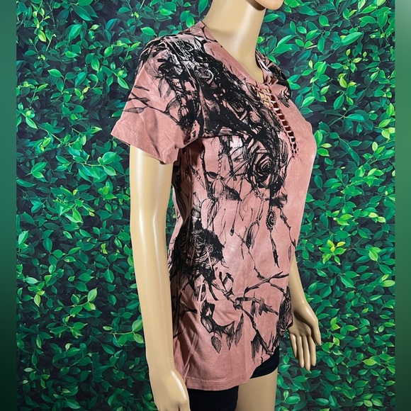 Affliction Women’s T-Shirt - Picture 2 of 5